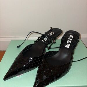 Black Women's Lace-Up Shoes